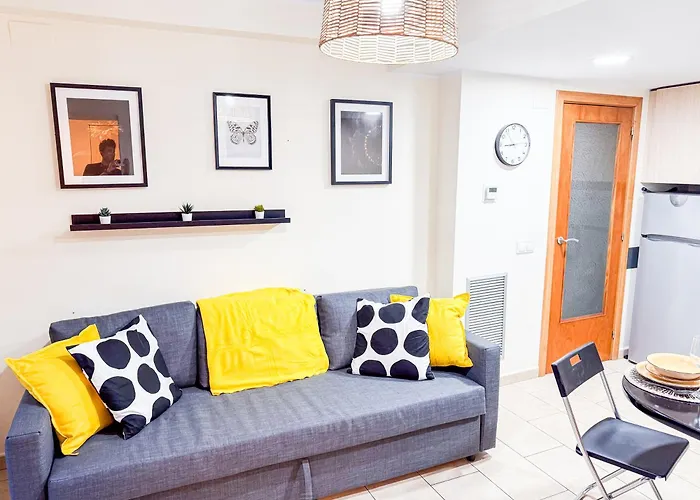 Ideal Aparmennts شقة *